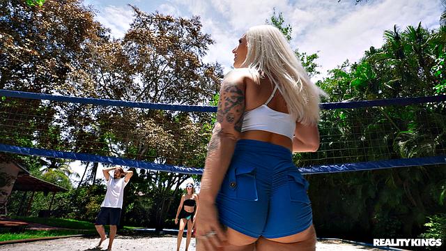 Big Digs And Sloppy Sets