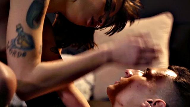 Perfect petite babe seduces man with riding skills