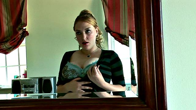 Sabina Leigh's Busty Big-Uns