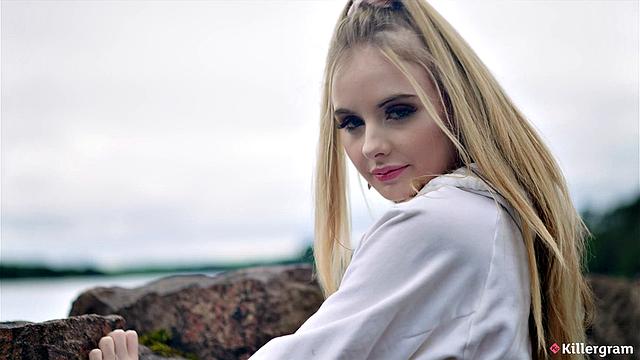 Double Penetration The Hot Maid