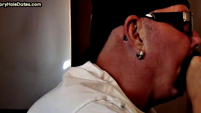 Homemade gloryhole cum in mouth DILF sucks hard cock