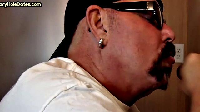 Homemade gloryhole cum in mouth DILF sucks hard cock