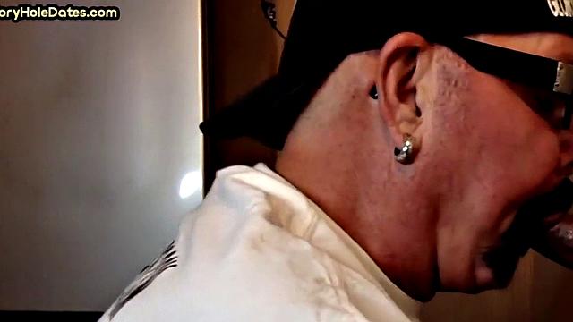 Homemade gloryhole cum in mouth DILF sucks hard cock