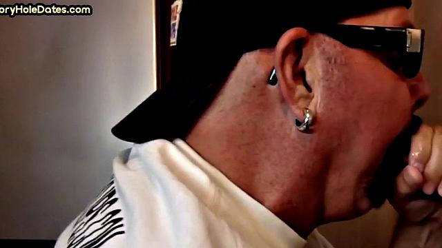 Homemade gloryhole cum in mouth DILF sucks hard cock