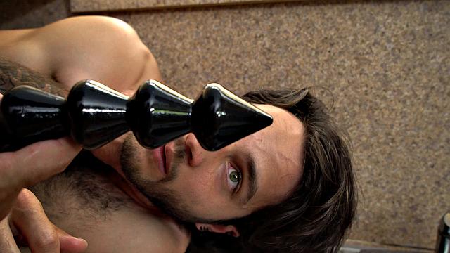 Boy Creeper - Dante Drackis - Gym Creeper