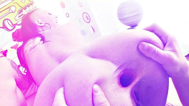 Cherie, Samia, Dollie, Rita and Juelz Make A Mess Out of Big Cock