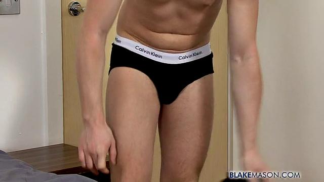 Jerking Off A Load With Andro - Andro Maas