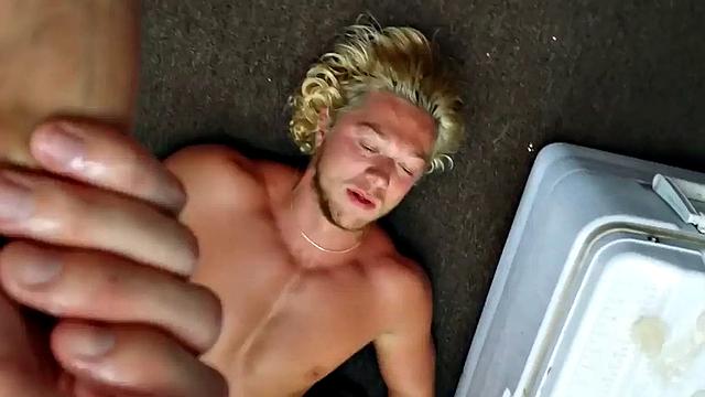 A hot boss cheat on his wife with a customer in the ass in POV