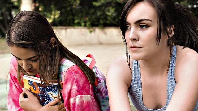 Nympho bitches enjoy eating pussies after kissing