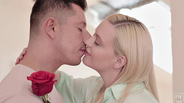 Squeaky Clean - S16:E7