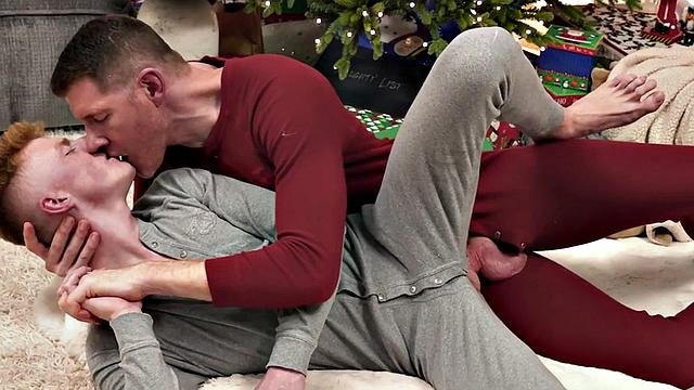 Ginger stepson with skinny body barebacked for Xmas