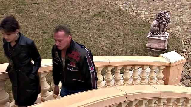 Аннетта Кейс и Дефранческа Галлардо показывают друг другу, как надо трахать своих парней - теперь бойфренды завидуют сами себе.