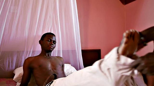 Black dirty stud fucked by big black cock in anal