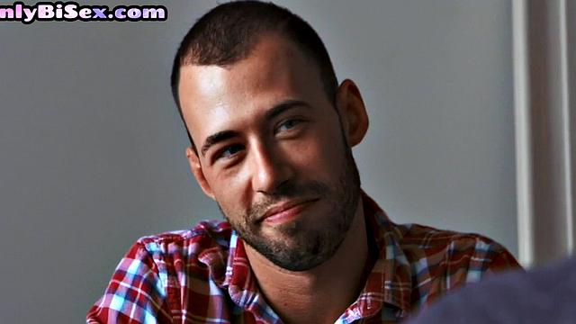 Bisexual dudes love in threesome with redhead bae