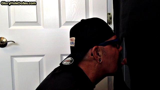 Gloryhole DILF sucks cock till cum in mouth