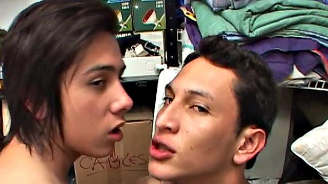 Real Spanish twink gets fucked by his BF in greedy asshole