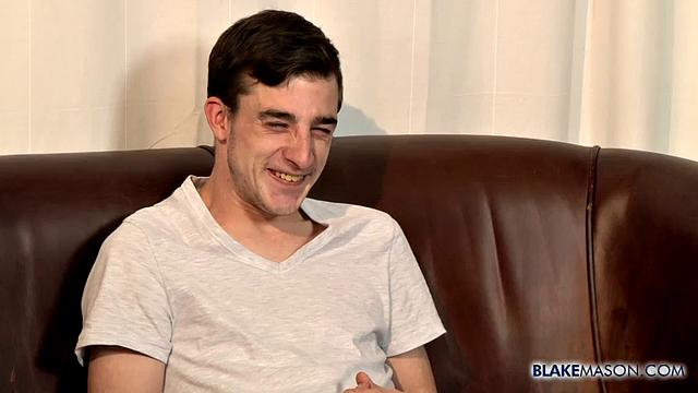 Бисексуал Мэйсон готов ублажить - Мэйсон Лукас