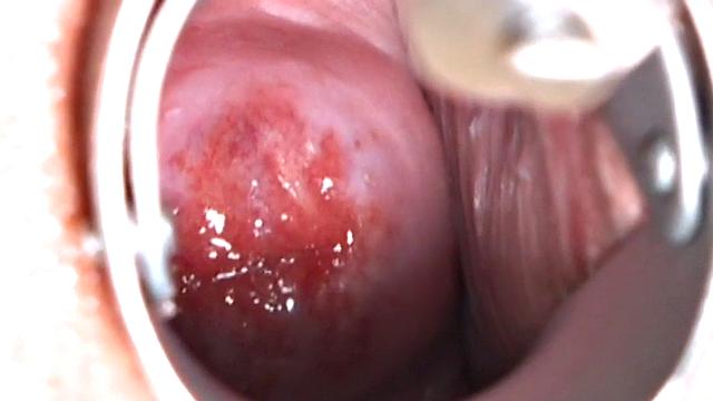 Oiled teen gapes and masturbates her wet and shaved pussy