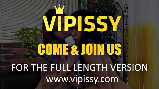 VIPissy - Dance For Me - Pissing Lesbians