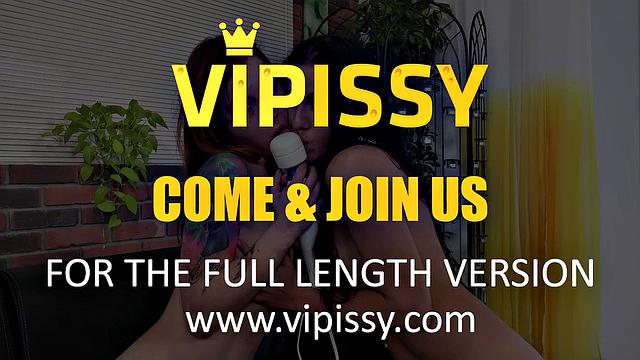 VIPissy - Dance For Me - Pissing Lesbians