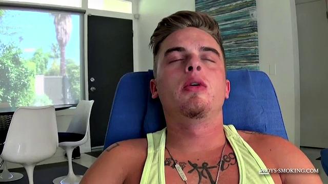 Felix Warner Smokes & Strokes