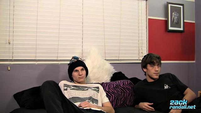 Buddies Jerking Dicks Together - Gravy Davy &Amp;Amp; William Steele Mix It Up