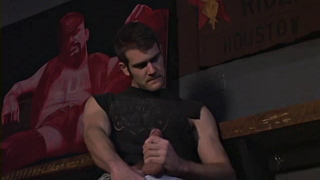 Filling Daddy's Ass At the Club - Colby Keller & Jonathan Blue