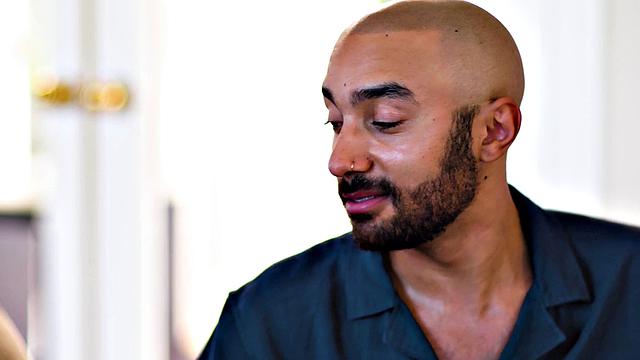 MOMMY'S BOY - Unfaithful Stud Has Affair With Horny Stepmom-In-Law Christie Stevens