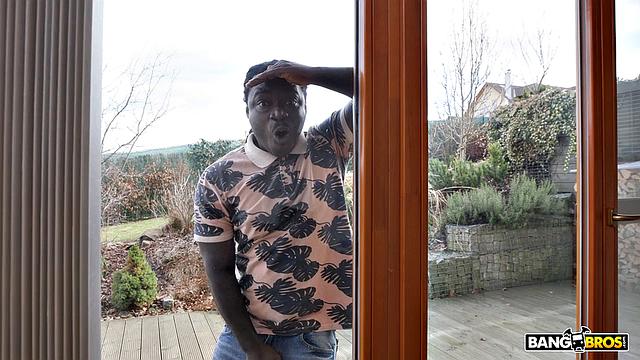 Matty Likes it Rough!