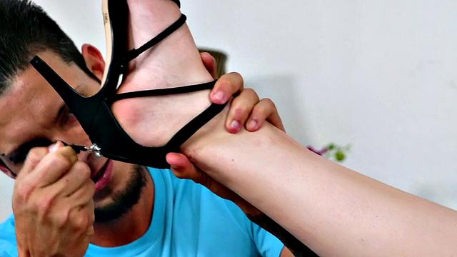 First audition babe fingered and riding after teasing