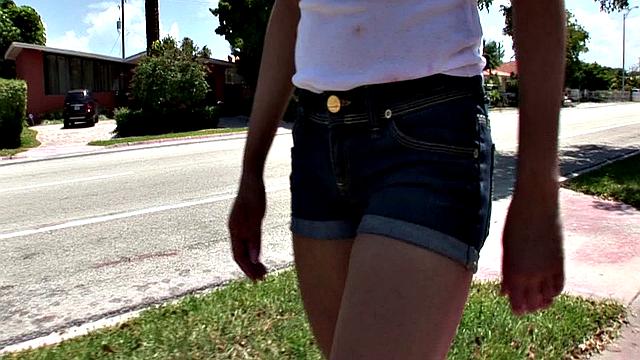 Alexis Silver's Ass Rules!