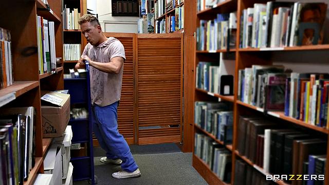 Leaky Librarian & Panty Obsession