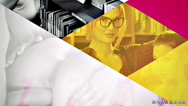 Leaky Librarian & Panty Obsession