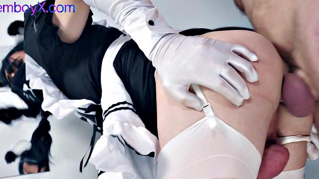 Lace maid spoiling boss