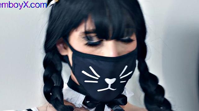 Lace maid spoiling boss