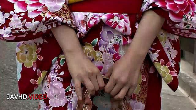 Kinky JAV Star Nozomi Hazuki Gives Blow Jobs Gets Hotly Creamed