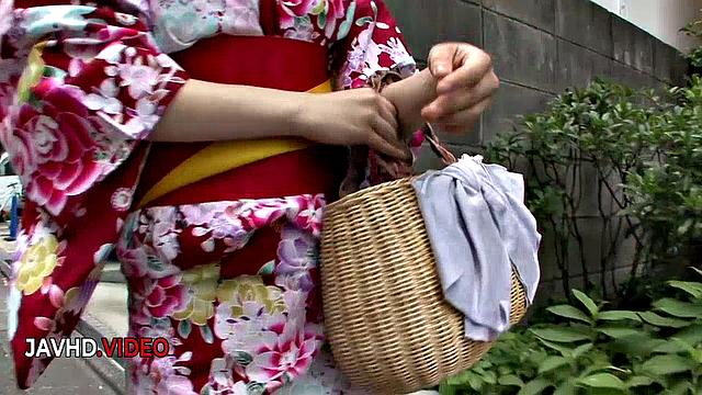 Kinky JAV Star Nozomi Hazuki Gives Blow Jobs Gets Hotly Creamed