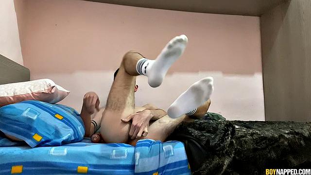 Извращённый мальчик Джесси Эванс выполняет приказы Мастера