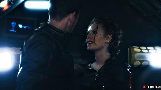 Капитан Декс и команда жарко трахаются на борту после боя с Кригером в космосе