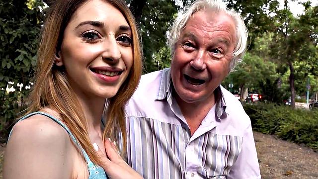 HUNT4K. Old man takes cash and watches how a strager fucks his sexy GF