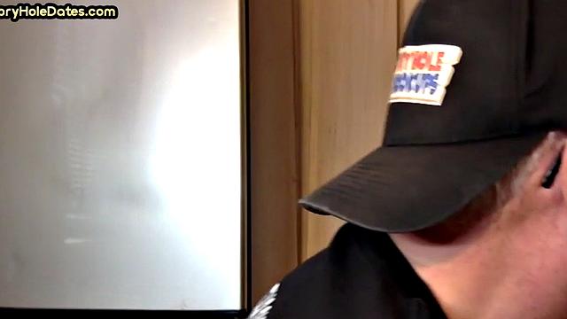 Gloryhole DILF sucks cock in homemade closeup BJ