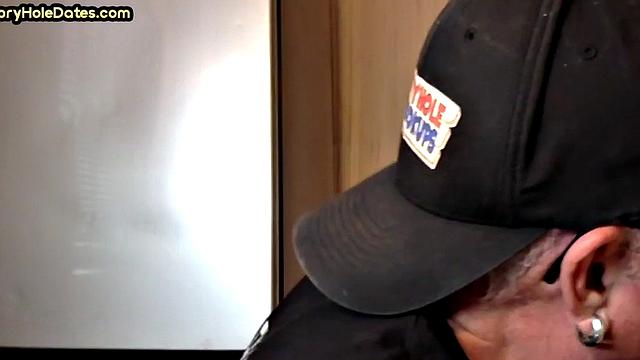 Gloryhole DILF sucks cock in homemade closeup BJ