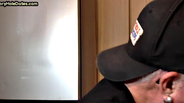 Gloryhole DILF sucks cock in homemade closeup BJ