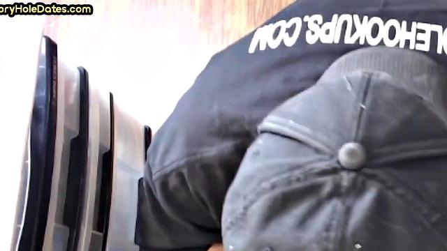 Gloryhole DILF sucks cock in homemade closeup BJ