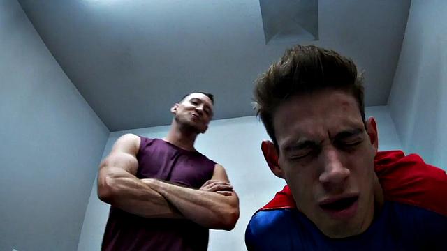 Wrestling hunk barebacking after erotic battling