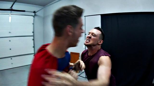 Wrestling hunk barebacking after erotic battling