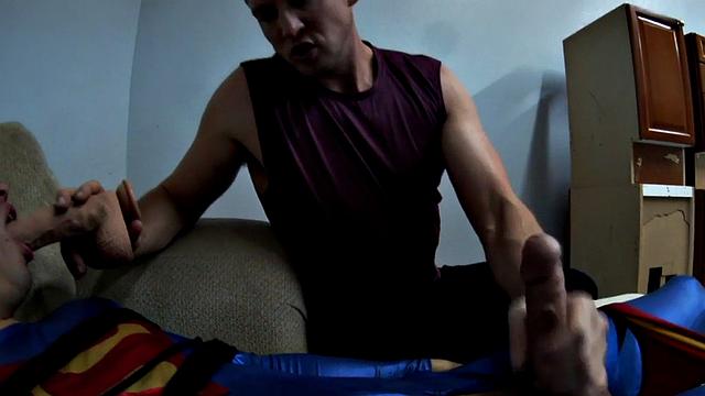 Wrestling hunk barebacking after erotic battling