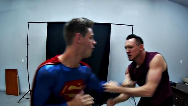 Wrestling hunk barebacking after erotic battling