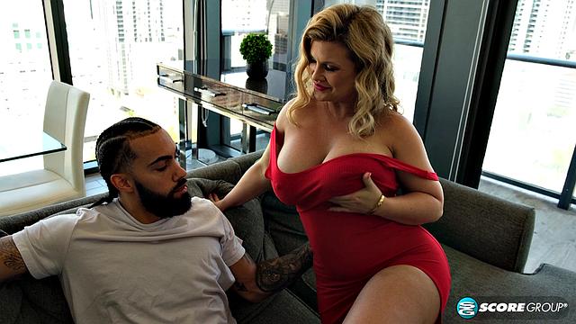 пышногрудая мачеха andie anderson раскрывает семейные секретики