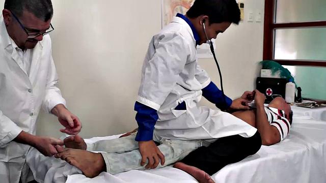 Alex visits Doctor Tickles' Kinky Clinic for extreme ticklingreatment